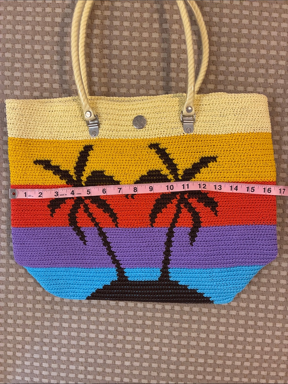 Skipping Girl beach tote from Australia - Picture 7 of 8